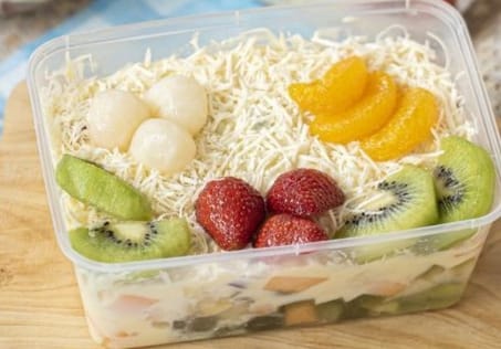 7 Resep Salad Buah Segar Dan Menyehatkan