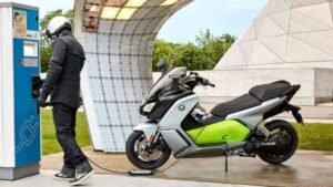 7 Keunggulan Motor Listrik Dari Motor BBM Yang Perlu Diketahui 1 7 Keunggulan Motor Listrik Dari Motor BBM Yang Perlu Diketahui