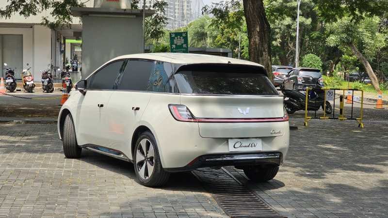 Wuling Cloud EV
