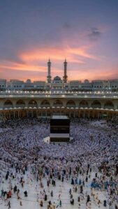 7 Hikmah Ibadah Haji yang Bisa Menyempurnakan Amal Ibadah 1 Ilustrasi: Hikmah Ibadah Haji yang Luar Biasa Istimewa Bagi Pemeluk Agama Islam
