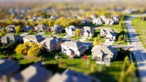 Aturan Baru Rumah Subsidi Bikin Geger! Luas Tanah Diperkecil Drastis Jadi 25 Meter Persegi Tapi Harga Tetap Sama, Simak Aturan Barunya 1 Luas tanah minimal rumah subsidi kini hanya 25 meter, perubahan besar ini picu kontroversi dan beragam reaksi publik. (Foto: Pexels)