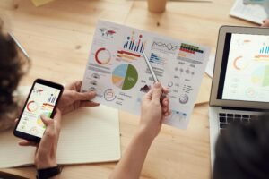 BPS Temukan Data Mengejutkan! 1,9 Juta Keluarga Penerima Bansos Ternyata Tak Masuk Kategori Miskin 1 Ilustrasi. BPS temukan 1,9 juta penerima bansos tak layak menerima bantuan karena tak lagi tergolong keluarga miskin. (Foto: Pexels)