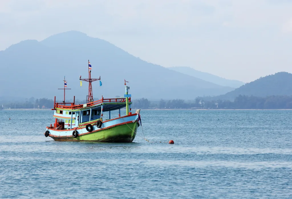 8 Manfaat Adanya Kendaraan Laut dalam Kehidupan Manusia 1 8 Manfaat Adanya Kendaraan Laut dalam Kehidupan Manusia