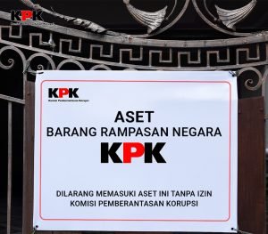 Kasus Dugaan Korupsi Kuota Haji Seret ASN Kemenag, KPK Sita Rumah Mewah dan Aset Lain Senilai Rp6,5 Miliar 1 KPK menyita rumah mewah, tanah, dan uang puluhan miliar milik ASN Kemenag dalam kasus dugaan korupsi kuota haji 2024. (Foto: X @KPK_RI)