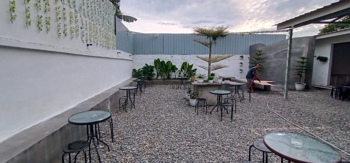 Ilustrasi Tempat Nongkrong di Medan