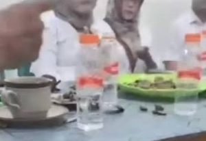 Setelah Viral Menu Tak Layak, Dapur SPPG Gunung Lurah Ditutup Sementara untuk Evaluasi 1 Setelah Viral Menu Tak Layak, Dapur SPPG Gunung Lurah Ditutup Sementara untuk Evaluasi