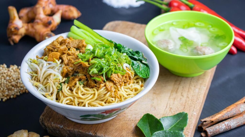 5 Resep Mie Ayam Legendaris yang Memanjakan Lidah 3 Ilustrasi Resep Mie Ayam Berbagai Varian